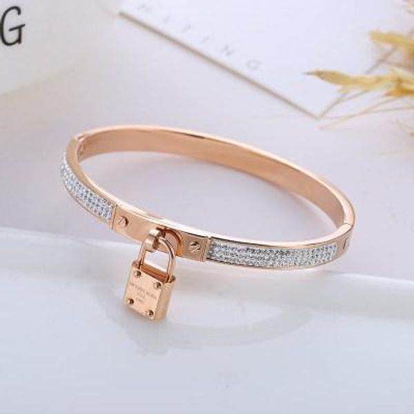 new exquisite designer bracelet creative lock exaggeration bracelet elegant women bracelets rhinestone titanium steel jewelry fashion, Black
new exquisite designer bracelet creative lock exaggeration bracelet elegant women bracelets rhinestone titanium steel jewelry fashion, Black