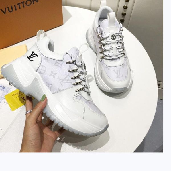 215 new designer luxury women's casual fashion shoes, women's outdoor casual shoes, high-quality materials, with original box, Black
215 new designer luxury women's casual fashion shoes, women's outdoor casual shoes, high-quality materials, with original box, Black