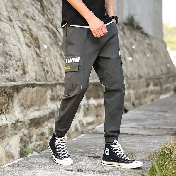 zhuzunzhe 2020 men's loose casual pants beam feet overalls fashion multi-pocket nine-point pants letter printed cotton trousers, Black
zhuzunzhe 2020 men's loose casual pants beam feet overalls fashion multi-pocket nine-point pants letter printed cotton trousers, Black