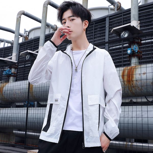 2020 new outdoor sunscreen windbreaker coat for young men thin skin coat fashionable all-match hooded windbreaker, Black;brown
2020 new outdoor sunscreen windbreaker coat for young men thin skin coat fashionable all-match hooded windbreaker, Black;brown