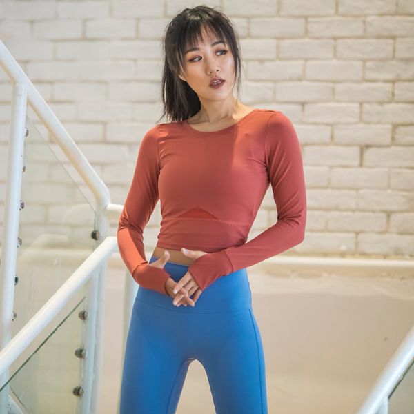 yoga outfits summer autumn sports long sleeve women's short-style quick-drying air-permeable pullovers beautiful back dance shirts, White;red
yoga outfits summer autumn sports long sleeve women's short-style quick-drying air-permeable pullovers beautiful back dance shirts, White;red