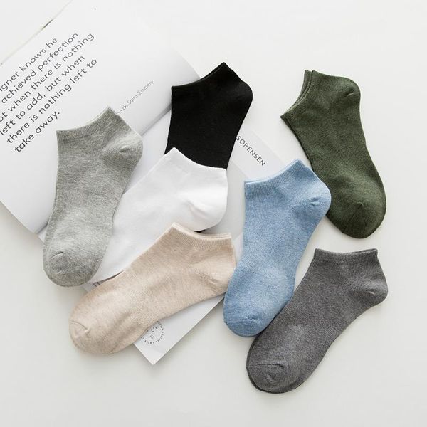 four seasons solid color casual men socks cotton mixed color 5 pairs of men socks, Black
four seasons solid color casual men socks cotton mixed color 5 pairs of men socks, Black