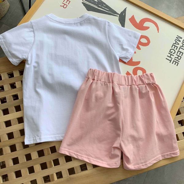 061216 new korean style chest t-shirt children's clothing letter t-shirt printed shorts sports children's suit
061216 new korean style chest t-shirt children's clothing letter t-shirt printed shorts sports children's suit