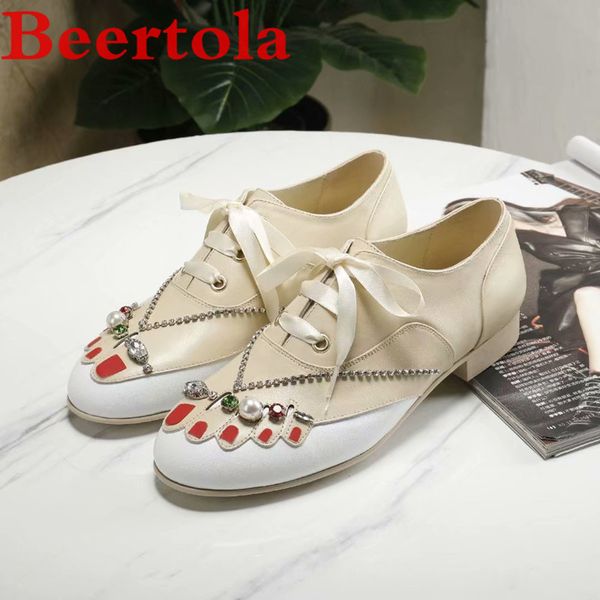 new autumn flats shoes women round toe chaussures 5toes pattern women leather shoes crystal pearls shallow ladies oxfords, Black
new autumn flats shoes women round toe chaussures 5toes pattern women leather shoes crystal pearls shallow ladies oxfords, Black