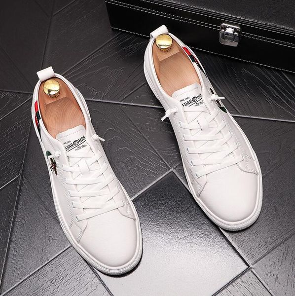 new designer men sneakers quality fashion white leather suede dress shoes sports sneakers lace up driving moccasin flat shoes i145, Black
new designer men sneakers quality fashion white leather suede dress shoes sports sneakers lace up driving moccasin flat shoes i145, Black