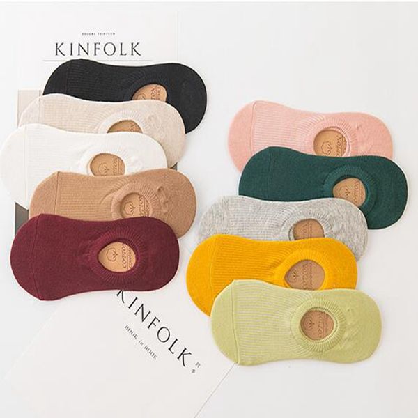 spring and autumn new socks women candy color strip cotton women socks silica gel invisible ship, Black;white
spring and autumn new socks women candy color strip cotton women socks silica gel invisible ship, Black;white