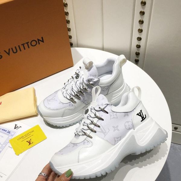 180 new designer luxury women's casual fashion shoes, women's outdoor casual shoes, high-quality materials, with original box, Black
180 new designer luxury women's casual fashion shoes, women's outdoor casual shoes, high-quality materials, with original box, Black