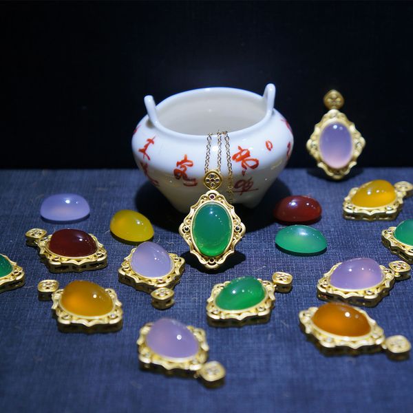 pendant women green malaysian jade china ancient mascot 24k gold plated ancient gilt gold inlaid natural chalcedony pendant, Silver
pendant women green malaysian jade china ancient mascot 24k gold plated ancient gilt gold inlaid natural chalcedony pendant, Silver