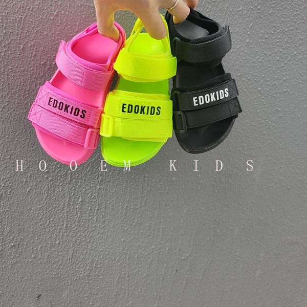 children's sports and 2020 summer new korean boys' sandals girls' medium and large children's casual sandals, Black;red
children's sports and 2020 summer new korean boys' sandals girls' medium and large children's casual sandals, Black;red