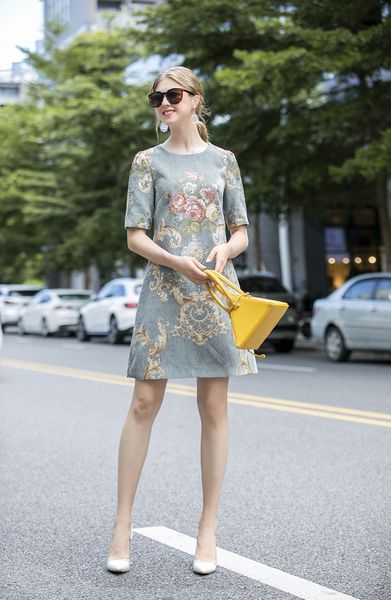 716 2020 summer brand same style empire crew neck flora print panelled short sleeve prom dress polyester as, Black
716 2020 summer brand same style empire crew neck flora print panelled short sleeve prom dress polyester as, Black