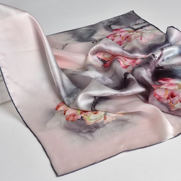 100% nature silk square neckerchief women flower print small real silk scarf bandana kerchief natural silk headscarf neck scarf cx200728, Blue;gray
100% nature silk square neckerchief women flower print small real silk scarf bandana kerchief natural silk headscarf neck scarf cx200728, Blue;gray