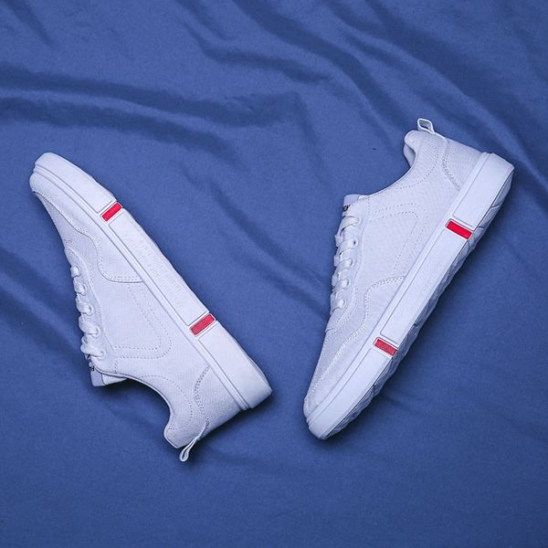 sport style men shoes running shoes breathable mesh black white red 27 cm fashion solid color men's casual
sport style men shoes running shoes breathable mesh black white red 27 cm fashion solid color men's casual