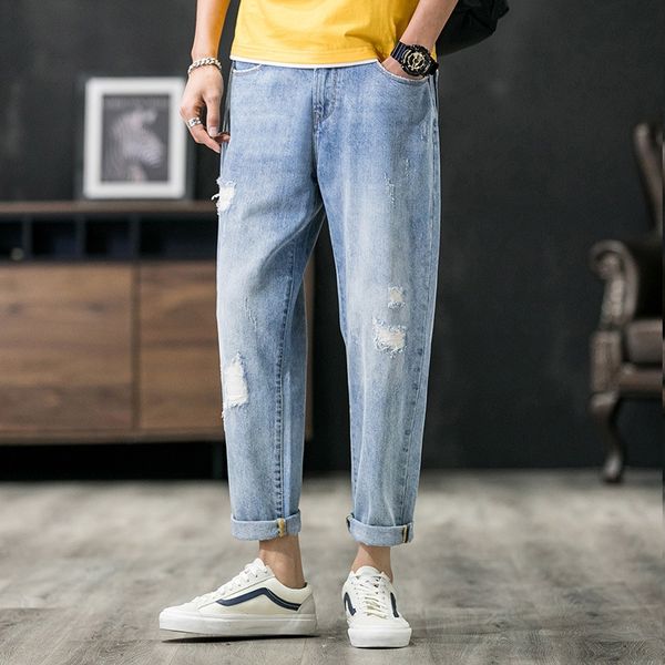 spring and summer big hole men's straight 2020 new trend light jeans and jeans blue youth students' loose stretch pants
spring and summer big hole men's straight 2020 new trend light jeans and jeans blue youth students' loose stretch pants