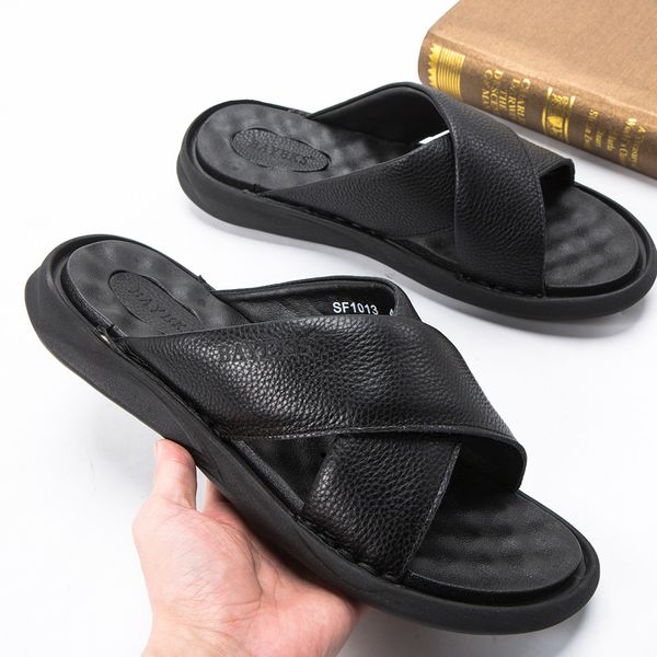 2020 summer new genuine leather men slipper sandals ultra lightweight comfortable simple massage slide shoes black brown
2020 summer new genuine leather men slipper sandals ultra lightweight comfortable simple massage slide shoes black brown