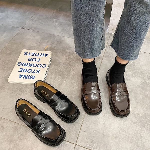 autumn solid black oxfords shoes for women flats slip-on retro shoes leather thick bottom platform square toe casual woman
autumn solid black oxfords shoes for women flats slip-on retro shoes leather thick bottom platform square toe casual woman