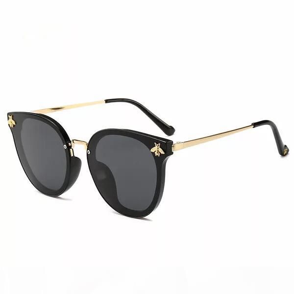 2019 new luxury little bee polarized men sunglasses european woman sunglasses uv400, White;black
2019 new luxury little bee polarized men sunglasses european woman sunglasses uv400, White;black