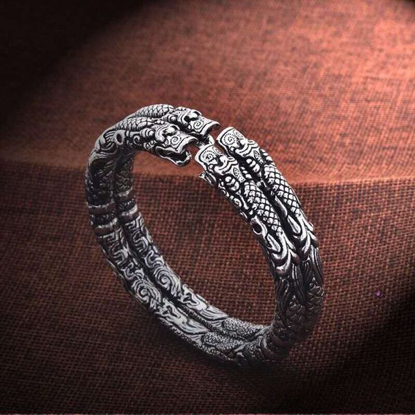 2020 two ring bracelet men's sterling silver personality retro bracelet double dragon head bracelet ing, Black
2020 two ring bracelet men's sterling silver personality retro bracelet double dragon head bracelet ing, Black