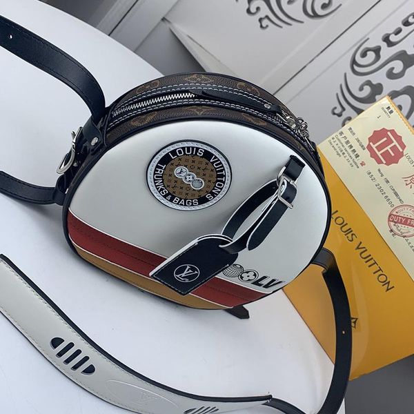 womens bag fast delivery leather shoulder bag luxury design crossbody bag zipper retro style casual lady shoulder bags sale
womens bag fast delivery leather shoulder bag luxury design crossbody bag zipper retro style casual lady shoulder bags sale