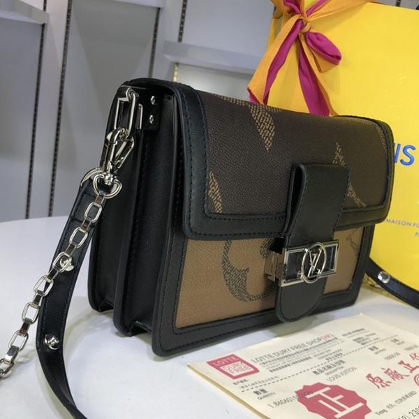 drop ship womens bag vintage design leather shoulder bag simple style small flap crossbody bag chain ladies messenger bags bolso bandolera
drop ship womens bag vintage design leather shoulder bag simple style small flap crossbody bag chain ladies messenger bags bolso bandolera