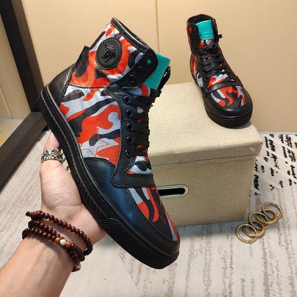 2020d fashion leather high to help comfortable casual shoes, fashion wild men's booties, original box packaging, size: 38
2020d fashion leather high to help comfortable casual shoes, fashion wild men's booties, original box packaging, size: 38