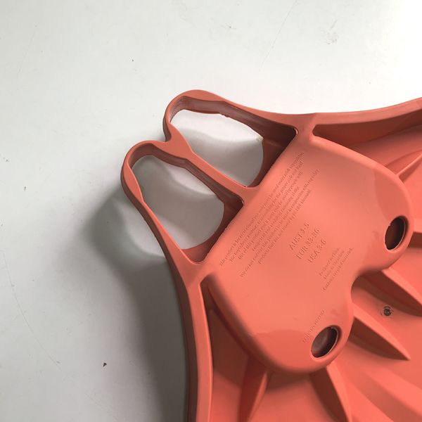 new mermaid flippers tail children single-web pure silicone rubber full rubber diving swimming flippers
new mermaid flippers tail children single-web pure silicone rubber full rubber diving swimming flippers