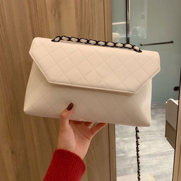 женщины crossbody сумка креста тела сумки на ремне алмазные решетки высокого качества из натуральной натуральной кожи сумка классический леп
женщины crossbody сумка креста тела сумки на ремне алмазные решетки высокого качества из натуральной натуральной кожи сумка классический леп