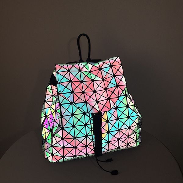 women backpack luminous geometric plaid sequin female backpacks for teenage girls bagpack drawstring bag holographic backpack
women backpack luminous geometric plaid sequin female backpacks for teenage girls bagpack drawstring bag holographic backpack