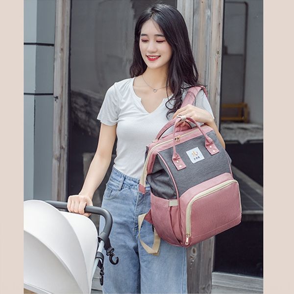 multifunctional mummy double shoulder mother and baby diaper large capacity mother bag waterproof diaper bag
multifunctional mummy double shoulder mother and baby diaper large capacity mother bag waterproof diaper bag