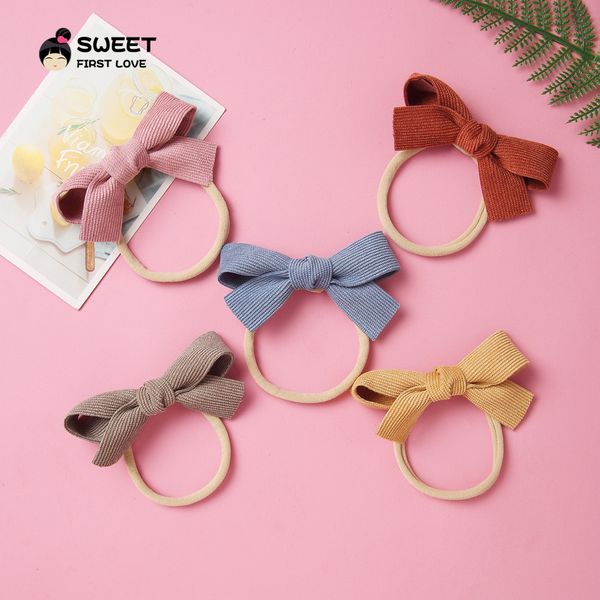 newborn bowknot hair band cute elastic band hairband handmade pure color cloth bow children headwear kids princess hair accessory s330, Slivery;white
newborn bowknot hair band cute elastic band hairband handmade pure color cloth bow children headwear kids princess hair accessory s330, Slivery;white