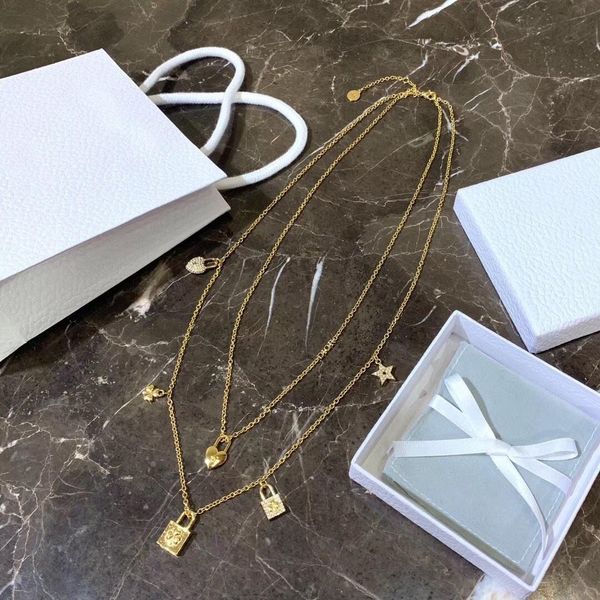 popular single item and multi-accessories, fashion designer jewelry, luxury womens micro-set designer wild necklace, Silver
popular single item and multi-accessories, fashion designer jewelry, luxury womens micro-set designer wild necklace, Silver