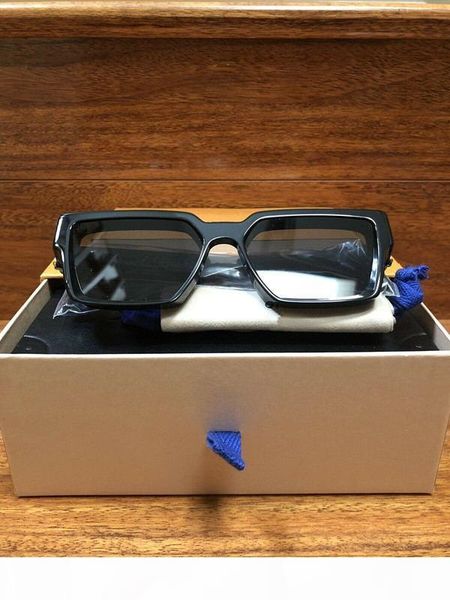 2019 luxury millionaire m96006wn sunglasses full frame vintage designer sunglasses for men shiny gold sell gold plated 96006, White;black
2019 luxury millionaire m96006wn sunglasses full frame vintage designer sunglasses for men shiny gold sell gold plated 96006, White;black