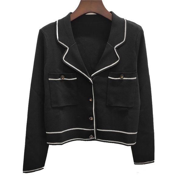 705 2020 brand same style regular lapel neck white black cardigan long sleeve kint sweater sweater qian
705 2020 brand same style regular lapel neck white black cardigan long sleeve kint sweater sweater qian