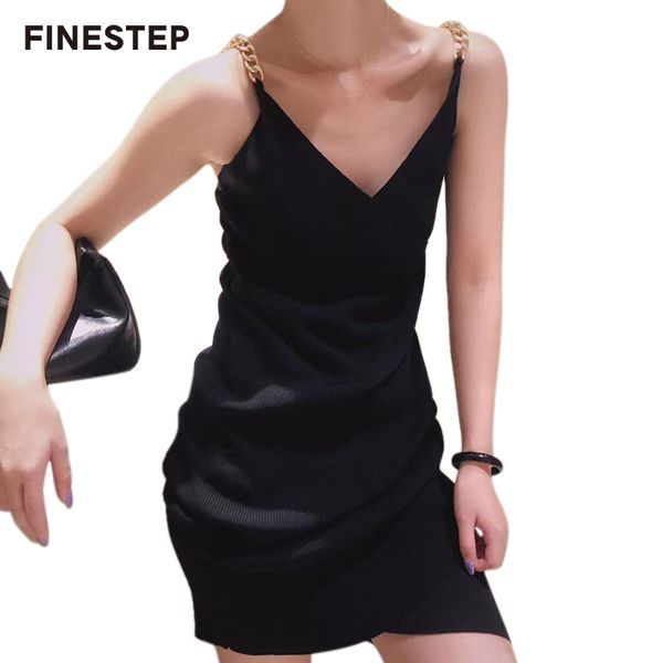 deep v-neck dress summer brand design metal chain strap women clothes new fashion solid backless female dress knee-length, Black;gray
deep v-neck dress summer brand design metal chain strap women clothes new fashion solid backless female dress knee-length, Black;gray