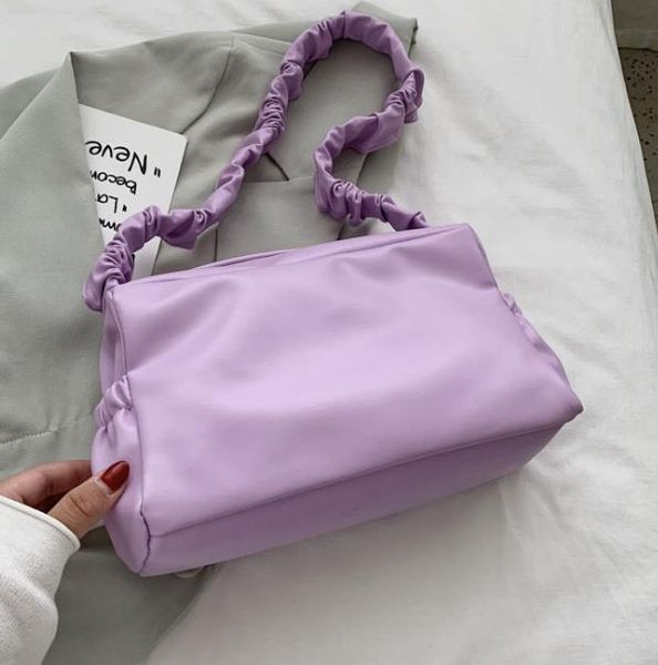 all-match designer bag female 2020 popular new foreign style portable fold single shoulder messenger bag drop shipping
all-match designer bag female 2020 popular new foreign style portable fold single shoulder messenger bag drop shipping