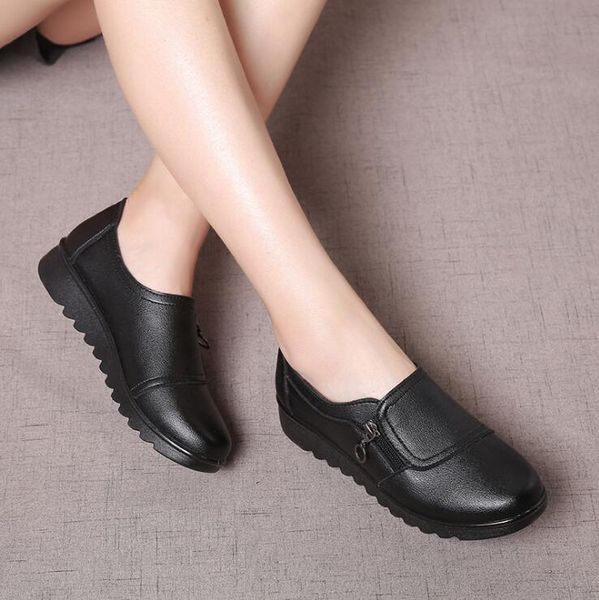 2020 fashion soft leather round head women casual flats ladies side zipper flat oxford shoes new mother single shoes, Black
2020 fashion soft leather round head women casual flats ladies side zipper flat oxford shoes new mother single shoes, Black