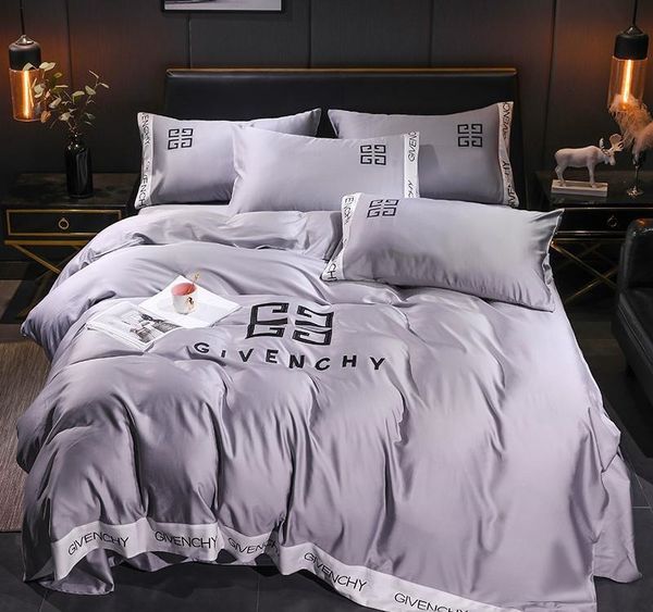 brand embroidery bedding sets new letter 4g summer bed cover suit 4pcs sets for adult
brand embroidery bedding sets new letter 4g summer bed cover suit 4pcs sets for adult