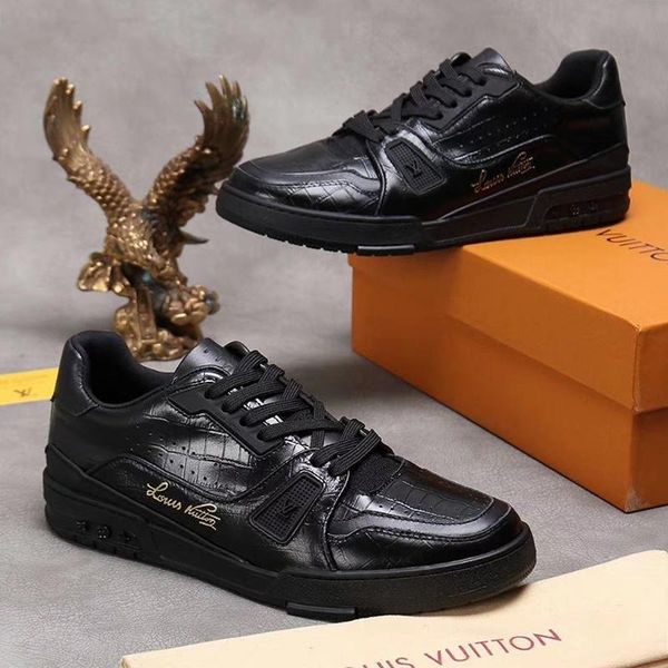 trainer sneaker luxury lace -up men 's shoes autumn and winter lightweight low shoes vintage sneakers scarpe da uomo plus size men
trainer sneaker luxury lace -up men 's shoes autumn and winter lightweight low shoes vintage sneakers scarpe da uomo plus size men