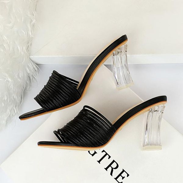 2020 summer women block .5cm high heels white mules transparent casual thick sandals female pumps low clear heels black shoes
2020 summer women block .5cm high heels white mules transparent casual thick sandals female pumps low clear heels black shoes