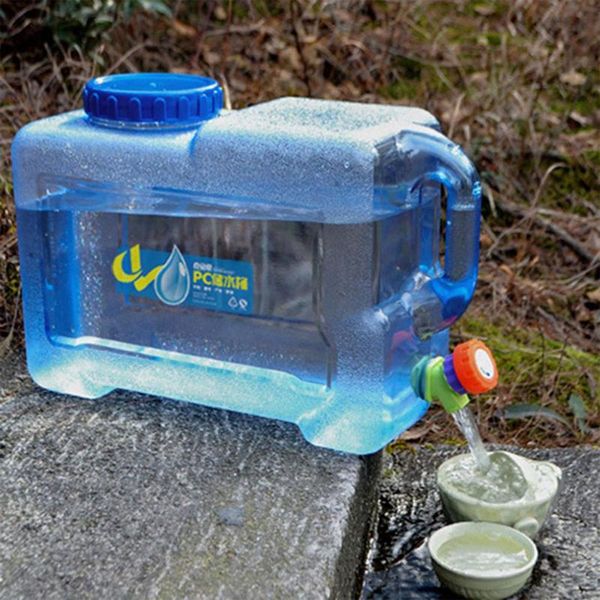 18l вождение автомобиля ведро воды pc утолщенные кемпинга бак для воды портативный контейнер с кран кемпинга туризм пикник xa99y
18l вождение автомобиля ведро воды pc утолщенные кемпинга бак для воды портативный контейнер с кран кемпинга туризм пикник xa99y