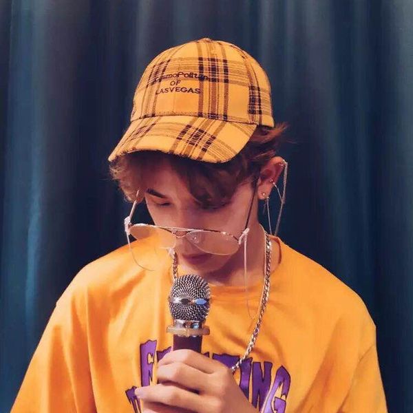 korean harajuku letter children' summer all-match student street plaid sun baseball cap baseball cap hat stylish man, Blue;gray
korean harajuku letter children' summer all-match student street plaid sun baseball cap baseball cap hat stylish man, Blue;gray