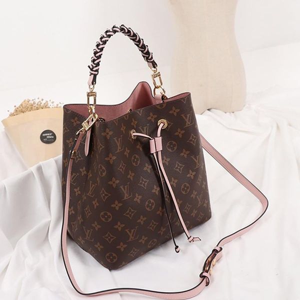 2021 new arrival womens bucket bag vintage leather handbag drawstring shoulder bag ladies messenger crossbody bags handle tote leather b
2021 new arrival womens bucket bag vintage leather handbag drawstring shoulder bag ladies messenger crossbody bags handle tote leather b