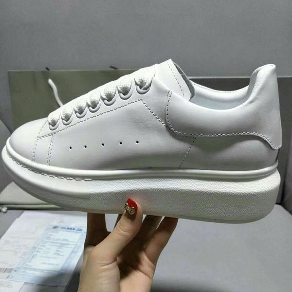 2020 mq velvet black mens womens designer shoes beautiful platform casual sneakers designer sneake leather solid colors casual shoes sneaker
2020 mq velvet black mens womens designer shoes beautiful platform casual sneakers designer sneake leather solid colors casual shoes sneaker