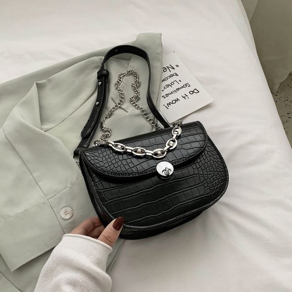 stone pattern shoulder bag summer fashion messenger bag ladies chain mobile phone solid color ladies handbag
stone pattern shoulder bag summer fashion messenger bag ladies chain mobile phone solid color ladies handbag