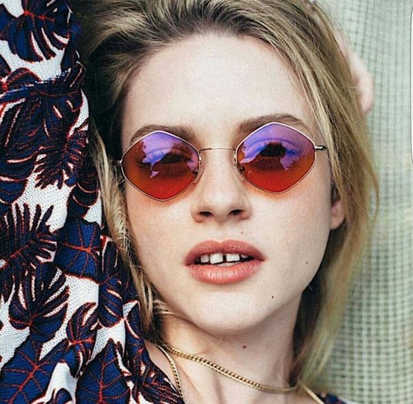 new small square sun diamond sunglasses glasses transparent ocean sunglasses, White;black
new small square sun diamond sunglasses glasses transparent ocean sunglasses, White;black