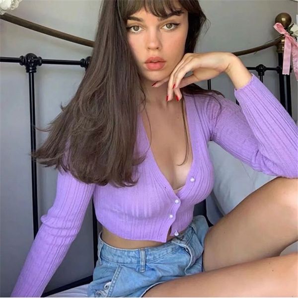 2020 black women knitted tees pearl buttons cropped cardigan sweater vintage v neck exposed navel short knitwear long sleeve jumper, White
2020 black women knitted tees pearl buttons cropped cardigan sweater vintage v neck exposed navel short knitwear long sleeve jumper, White