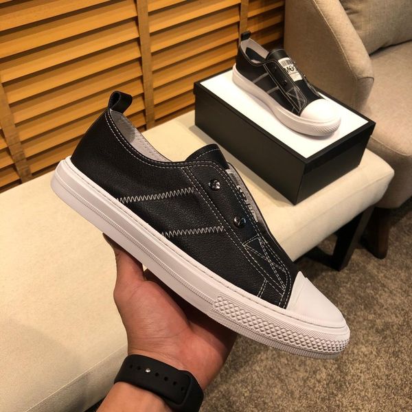 2020-2019g limited edition new tide brand men's leather platform comfortable casual shoes, fashion wild sports shoes, size
2020-2019g limited edition new tide brand men's leather platform comfortable casual shoes, fashion wild sports shoes, size