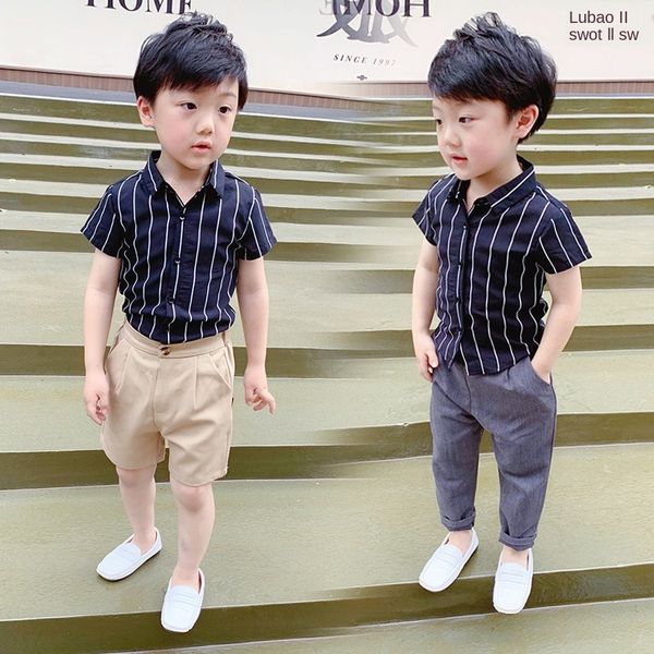 2019 new clothingchildren's wear children's vertical stripe short-sleeved shirt boys and girls lapel multicolor shirt ice silk top, White;black
2019 new clothingchildren's wear children's vertical stripe short-sleeved shirt boys and girls lapel multicolor shirt ice silk top, White;black
