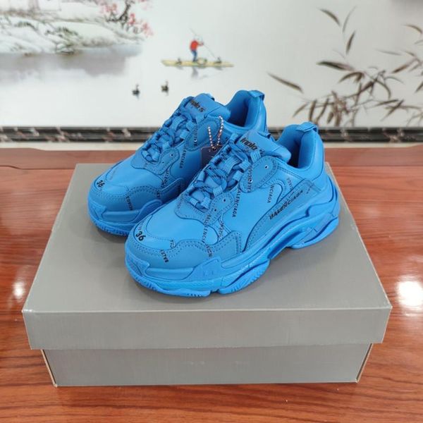 329designer to create casual and comfortable all-match sports shoes, travel shoes outsole non-slip design with original box delivery, Black
329designer to create casual and comfortable all-match sports shoes, travel shoes outsole non-slip design with original box delivery, Black