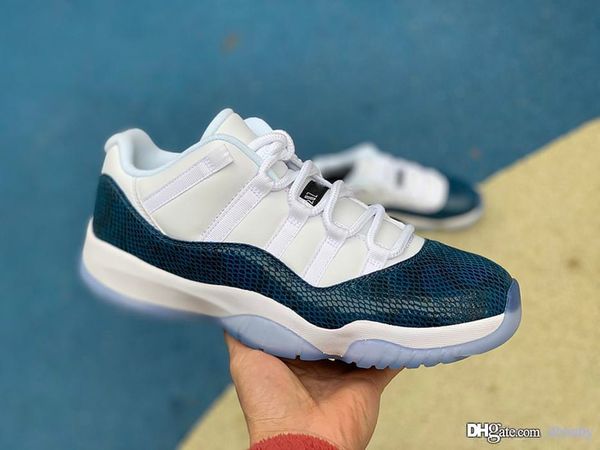 new 11 low real carbon fiber classic navy blue snakeskin basketball shoes men 11s xi white black athletic sneakers cd6846-102
new 11 low real carbon fiber classic navy blue snakeskin basketball shoes men 11s xi white black athletic sneakers cd6846-102