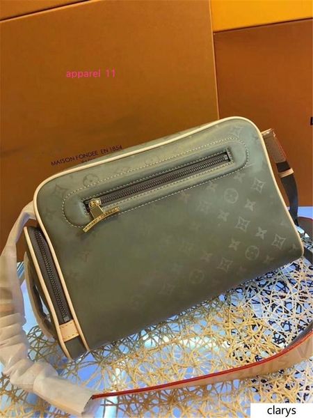 lovuitto ђмка плеа поланник вензели titanium ким jones m43884 коллеки ђмка дл оокамеѬ
lovuitto ђмка плеа поланник вензели titanium ким jones m43884 коллеки ђмка дл оокамеѬ